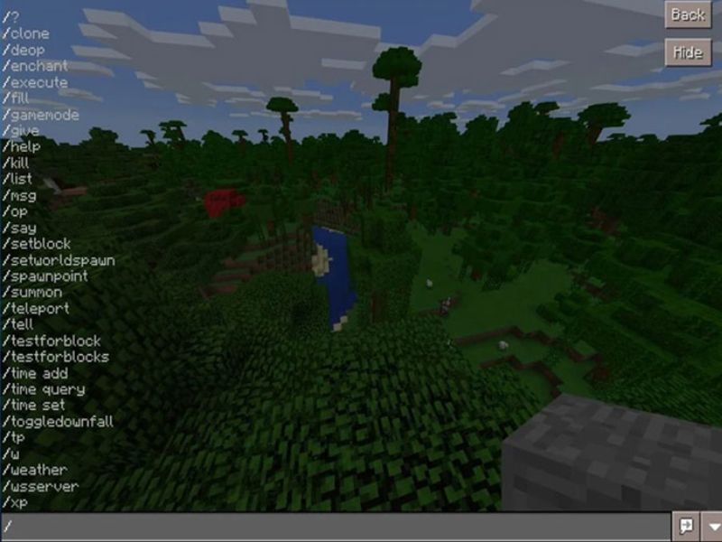 Sử dụng cửa sổ trò chuyện để nhập lệnh Minecraft PE